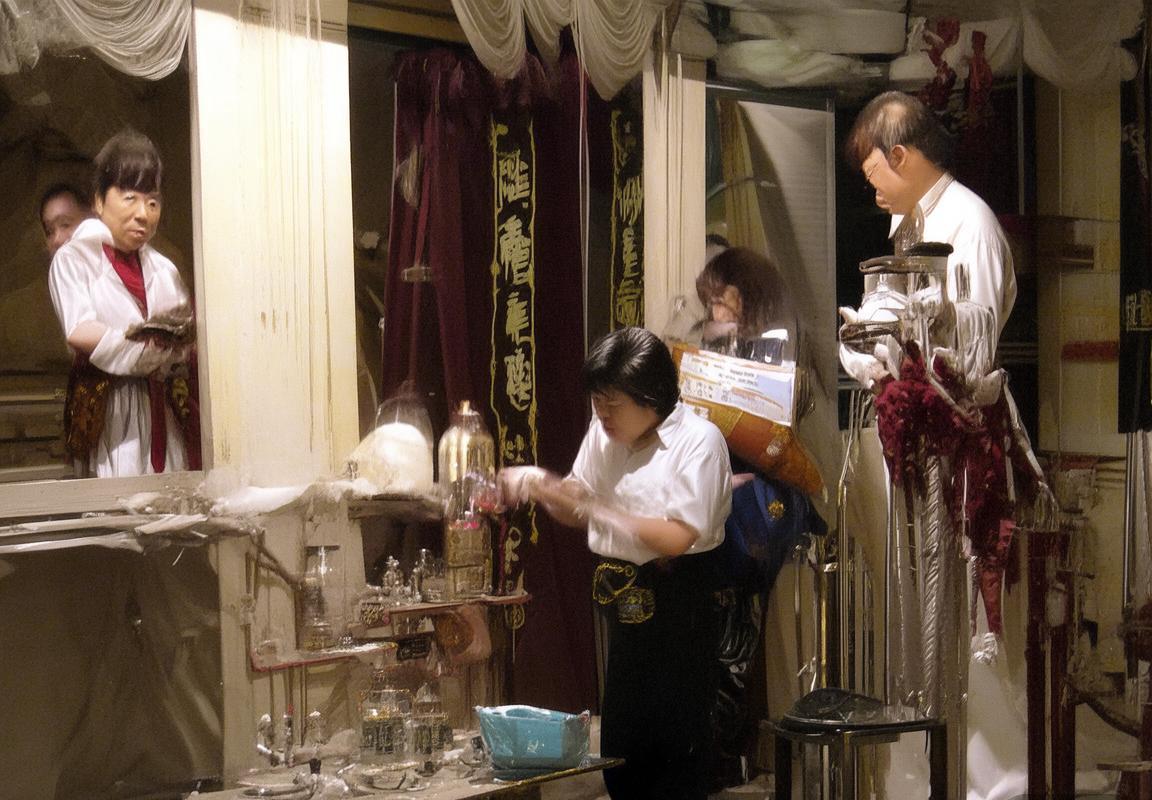 于谦：捧哏奇才的深厚功底与舞台魅力，如何在相声舞台绽放独特光芒